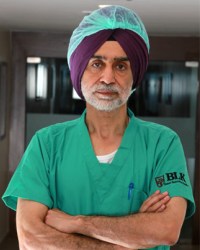 Dr. (Maj Gen) Avtar Singh Bath, Sr. Consultant & Head  (Division of Plastic & Reconstructive Surgery)